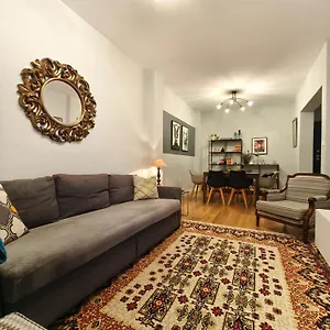 https://nordic-design-5star-apartment.hotels-of-thessaloniki.com